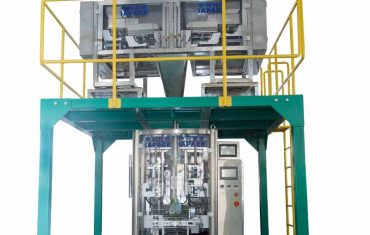 Awtomatikong VFFS packaging machine para sa granule na produkto